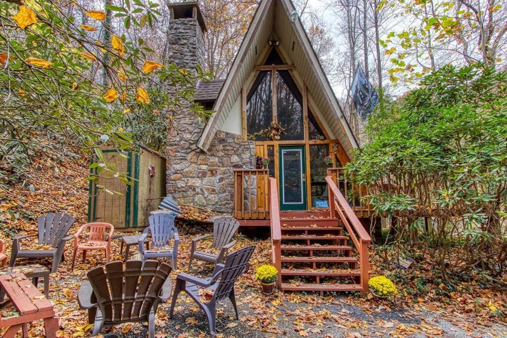 Mountain Springs Chalet Gatlinburg Exterior photo